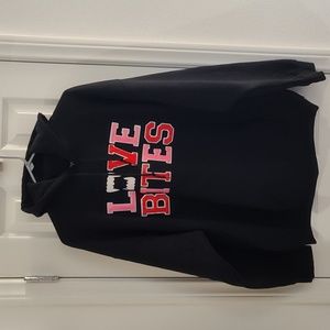 Gildan Unisex XL Hooded Black Sweatshirt Love Bites Chenille Patches vinyl teeth